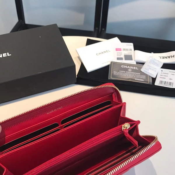 シャネル財布全体デザイン